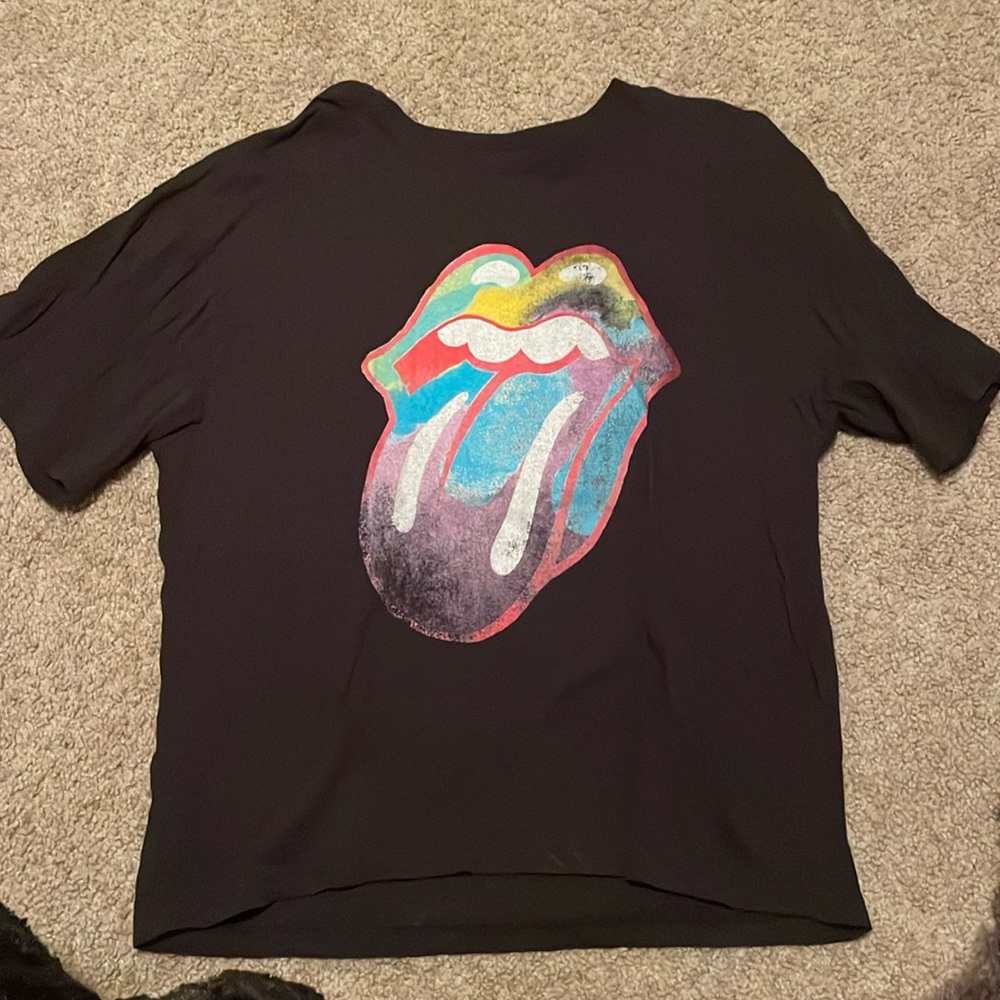 Graphic T